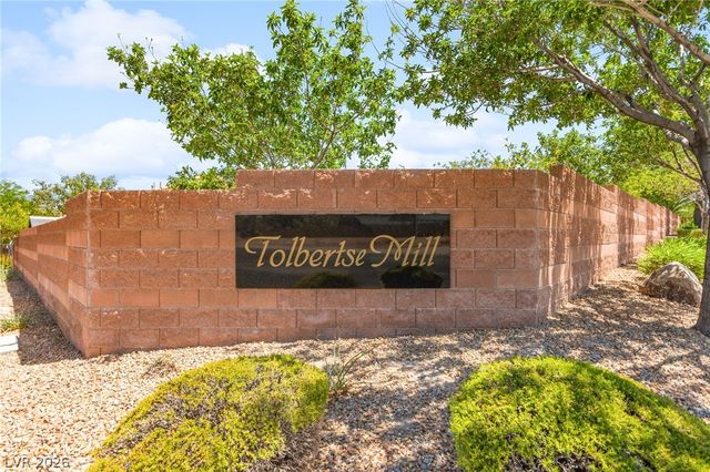 8156 Waltons Mill Court, Las Vegas, NV 89131