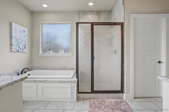 7004 E 124th Place S, Bixby, OK 74008