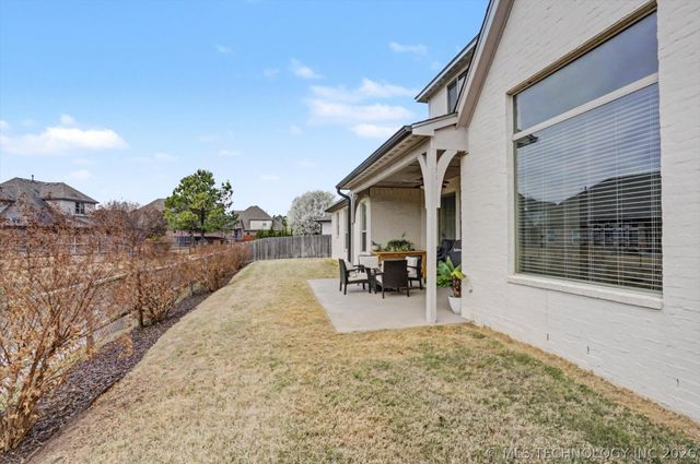7004 E 124th Place S, Bixby, OK 74008