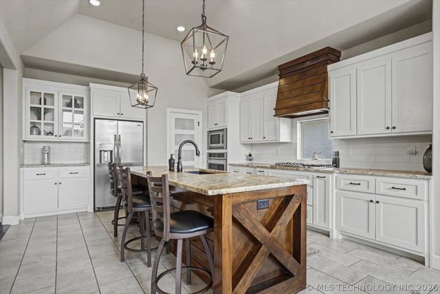 7004 E 124th Place S, Bixby, OK 74008