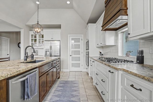 7004 E 124th Place S, Bixby, OK 74008