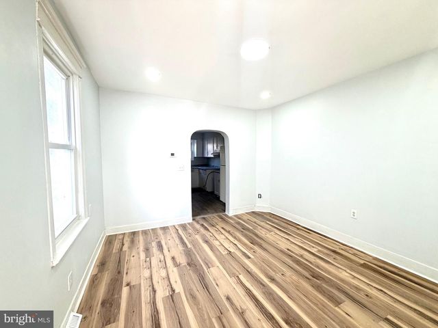 726 GENESEE ST, Trenton, NJ 08611