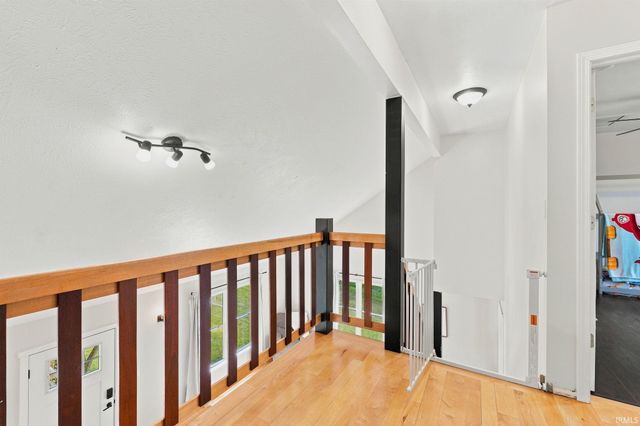 11975 W State Road 120 Road, Middlebury, IN 46540