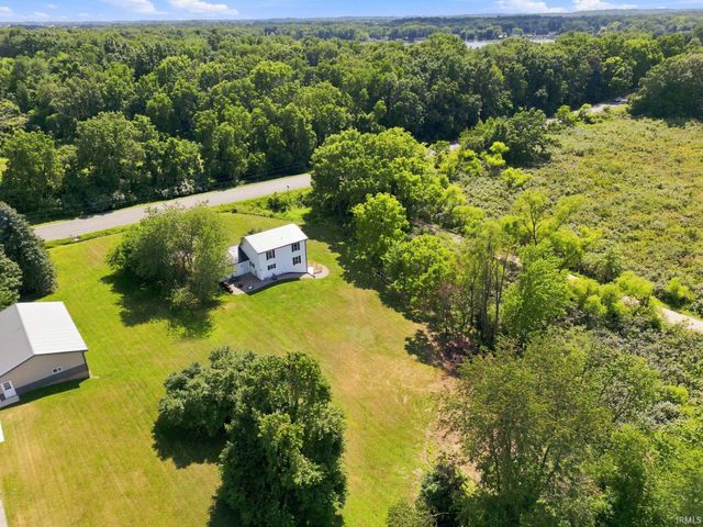 11975 W State Road 120 Road, Middlebury, IN 46540