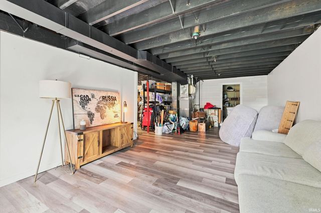 11975 W State Road 120 Road, Middlebury, IN 46540