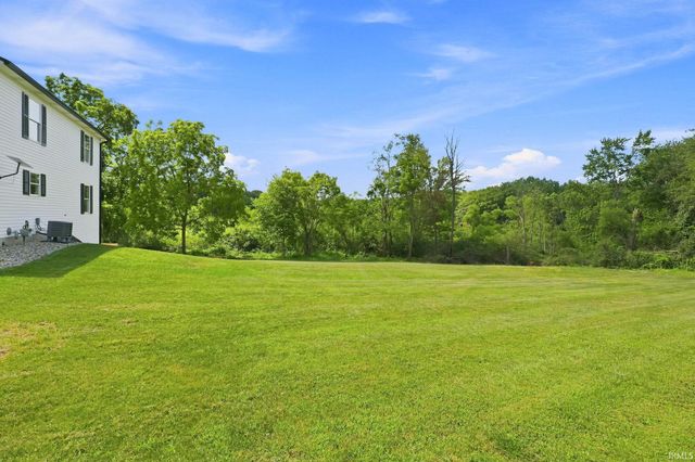 11975 W State Road 120 Road, Middlebury, IN 46540