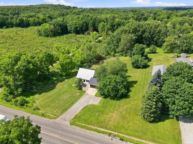 11975 W State Road 120 Road, Middlebury, IN 46540