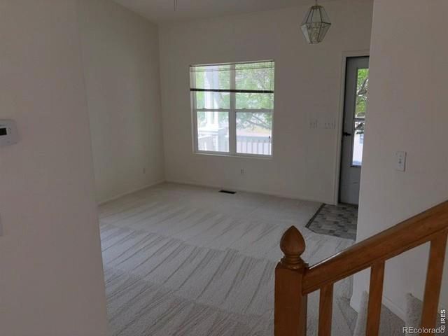 1104 Fall River Circle, Longmont, CO 80504