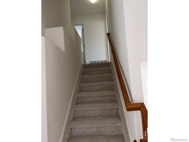 1104 Fall River Circle, Longmont, CO 80504