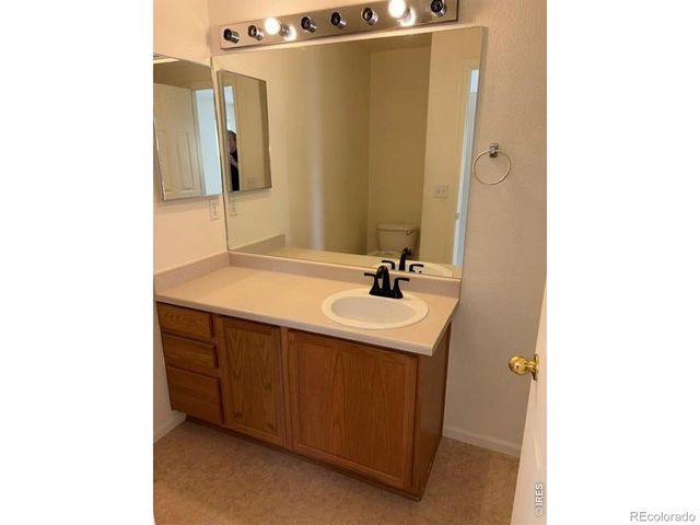 1104 Fall River Circle, Longmont, CO 80504