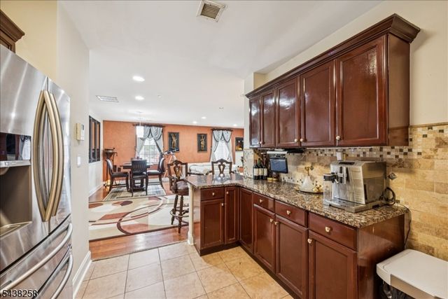 445 Van Houten Ave 101, Passaic City, NJ 07055