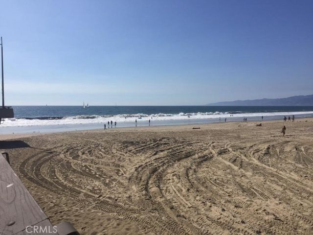 534 Broadway, Venice, CA 90291