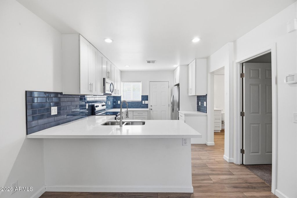 Image 31 of property listing at 1005 E MARIPOSA Street, Phoenix, AZ 85014