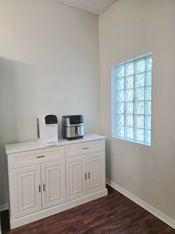 5450 Verona Drive L, Boynton Beach, FL 33437