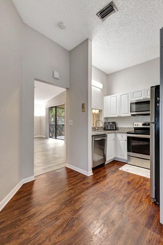 5450 Verona Drive L, Boynton Beach, FL 33437