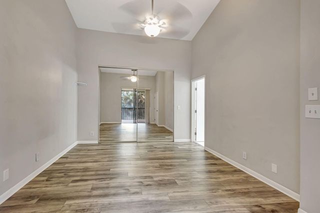 5450 Verona Drive L, Boynton Beach, FL 33437