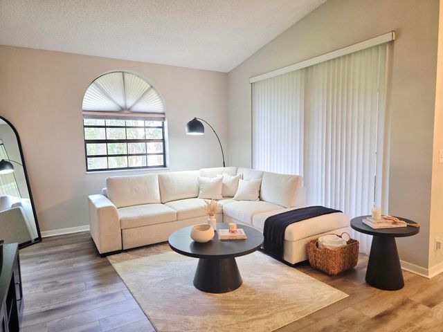 5450 Verona Drive L, Boynton Beach, FL 33437