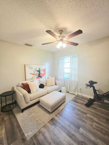 5450 Verona Drive L, Boynton Beach, FL 33437