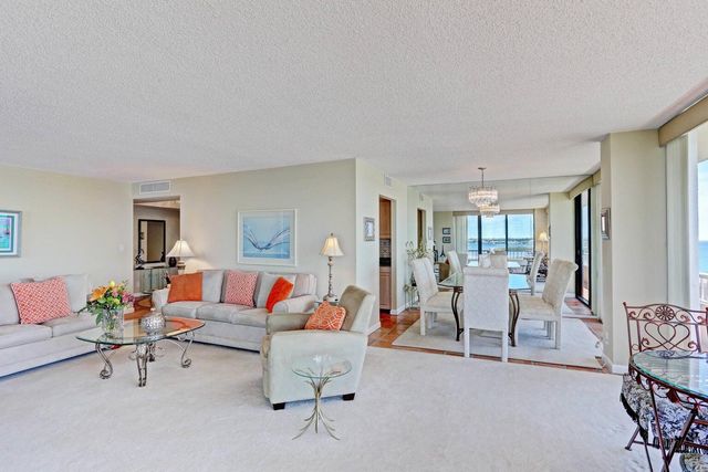 5510 N Ocean Drive 17d, Singer Island, FL 33404