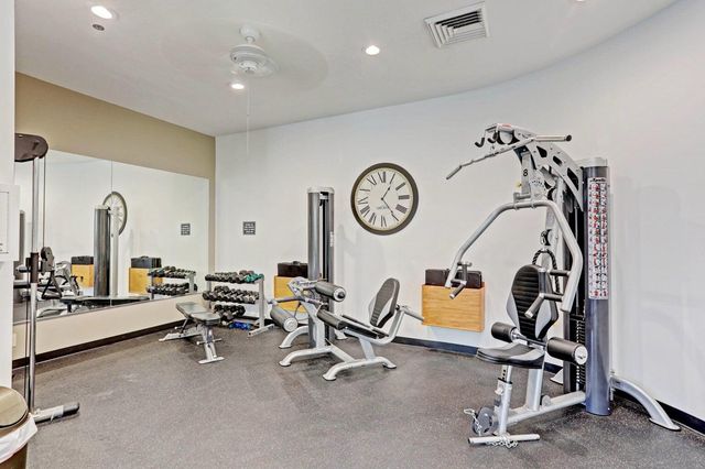 5510 N Ocean Drive 17d, Singer Island, FL 33404