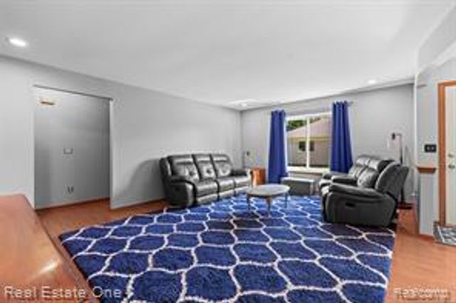 38563 Palm Meadow Drive, Clinton Township, MI 48036