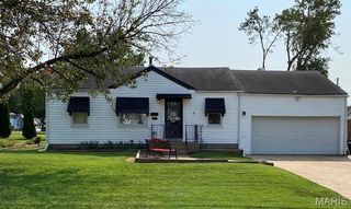 11000 Saint Ambrose Lane, St Ann, MO 63074