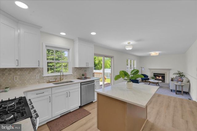 115 SAYBROOKE DR, Lititz, PA 17543