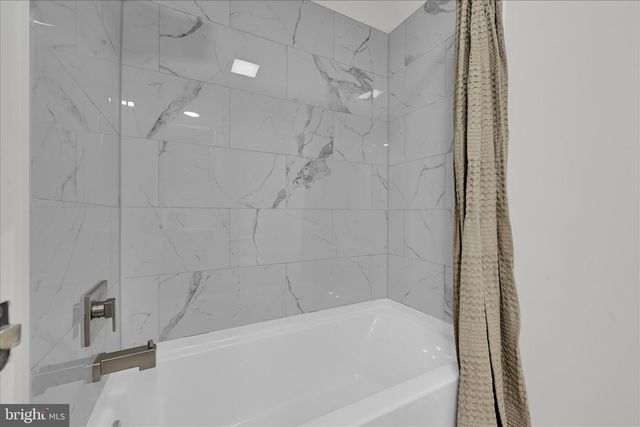 115 SAYBROOKE DR, Lititz, PA 17543