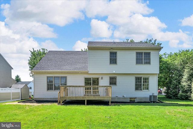 115 SAYBROOKE DR, Lititz, PA 17543