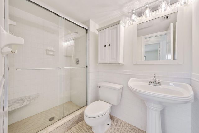 200 Intracoastal Place, Jupiter, FL 33469