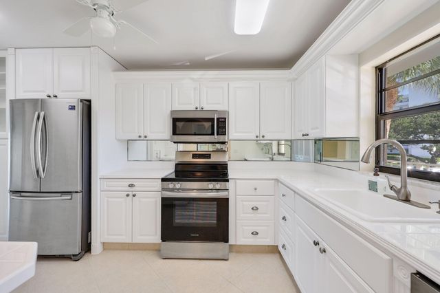 200 Intracoastal Place, Jupiter, FL 33469