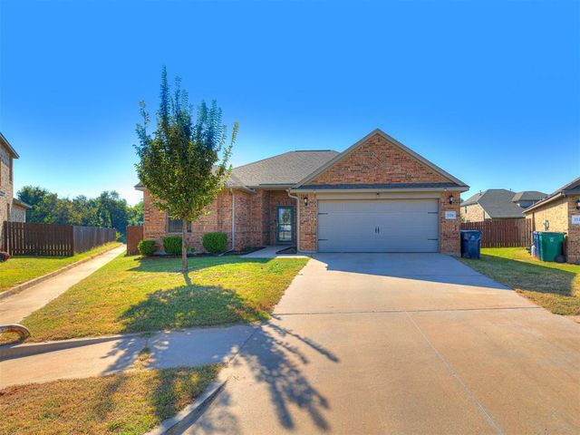 3124 Copan Court, Yukon, OK 73099