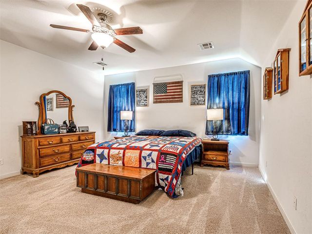 3124 Copan Court, Yukon, OK 73099