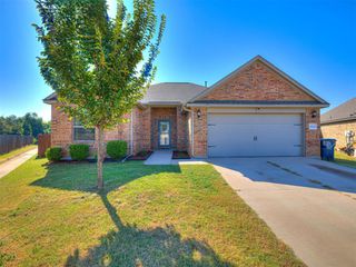 3124 Copan Court, Yukon, OK 73099