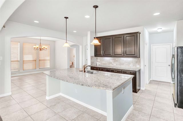 631 Kirby Drive, Argyle, TX 76226