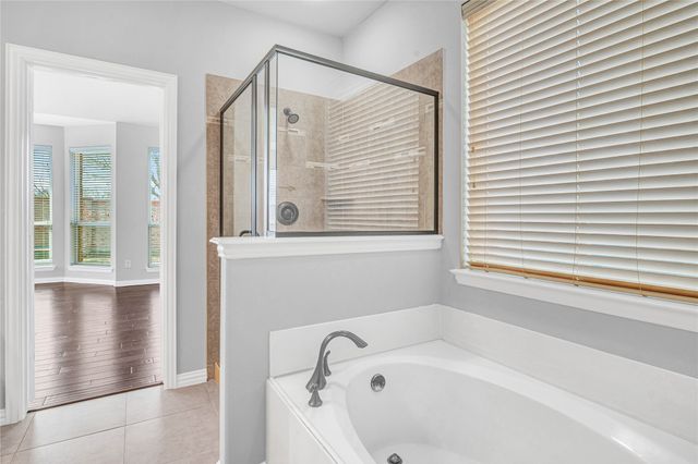 631 Kirby Drive, Argyle, TX 76226