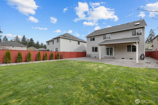 3815 Southlake Drive SE, Lacey, WA 98503