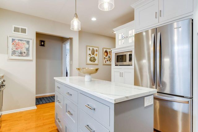 162 N 86th STREET, Wauwatosa, WI 53226