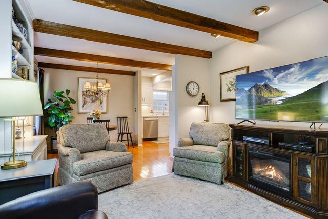 162 N 86th STREET, Wauwatosa, WI 53226