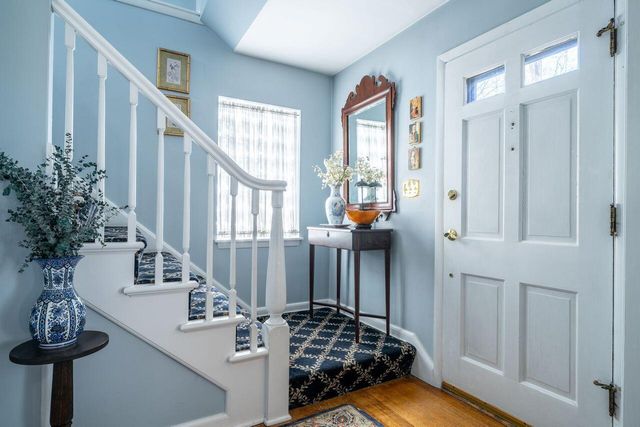 162 N 86th STREET, Wauwatosa, WI 53226