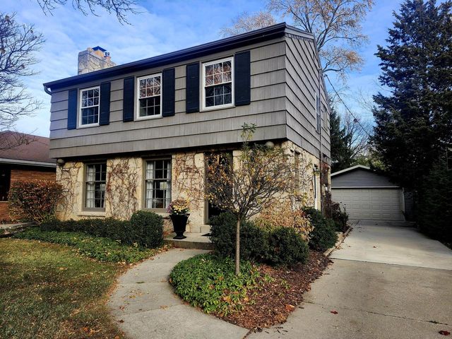 162 N 86th STREET, Wauwatosa, WI 53226