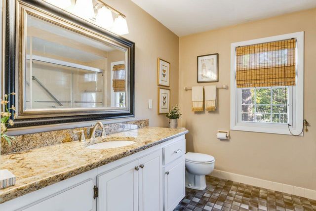 162 N 86th STREET, Wauwatosa, WI 53226