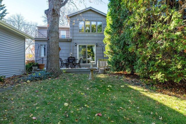 162 N 86th STREET, Wauwatosa, WI 53226