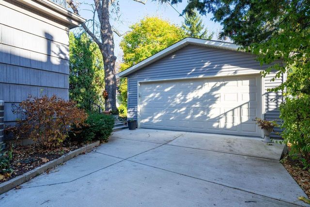 162 N 86th STREET, Wauwatosa, WI 53226