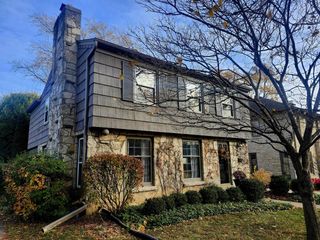 162 N 86th STREET, Wauwatosa, WI 53226