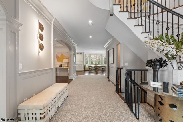 47 Evergreen Dr, North Caldwell Boro, NJ 07006