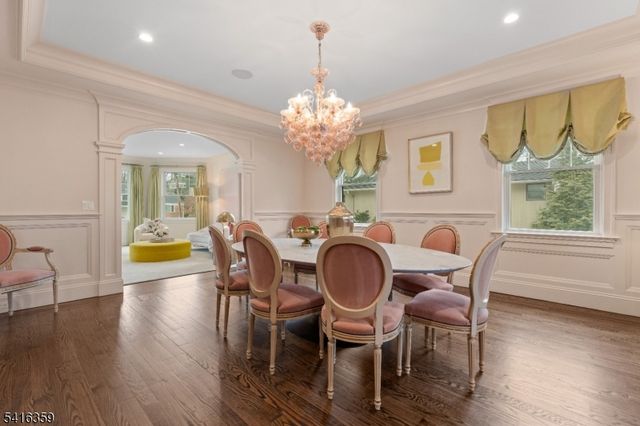 47 Evergreen Dr, North Caldwell Boro, NJ 07006