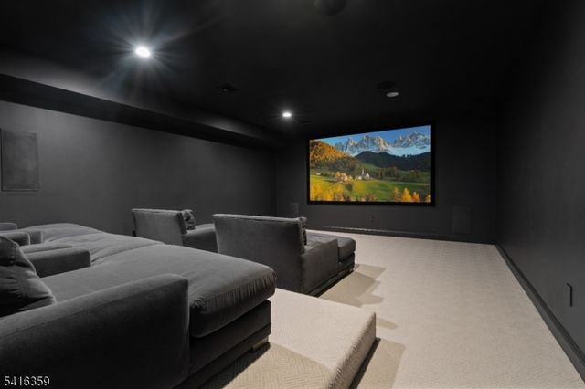 47 Evergreen Dr, North Caldwell Boro, NJ 07006