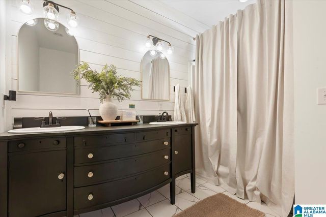 1844 FOX MEADOW TRAIL SE, Cullman, AL 35055