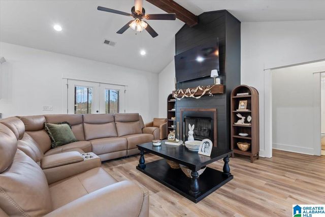 1844 FOX MEADOW TRAIL SE, Cullman, AL 35055